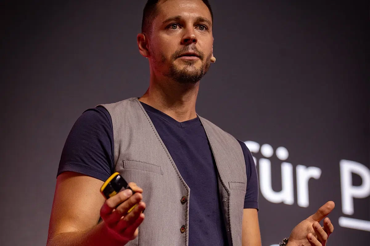 Patrick Wind auf der Bühne